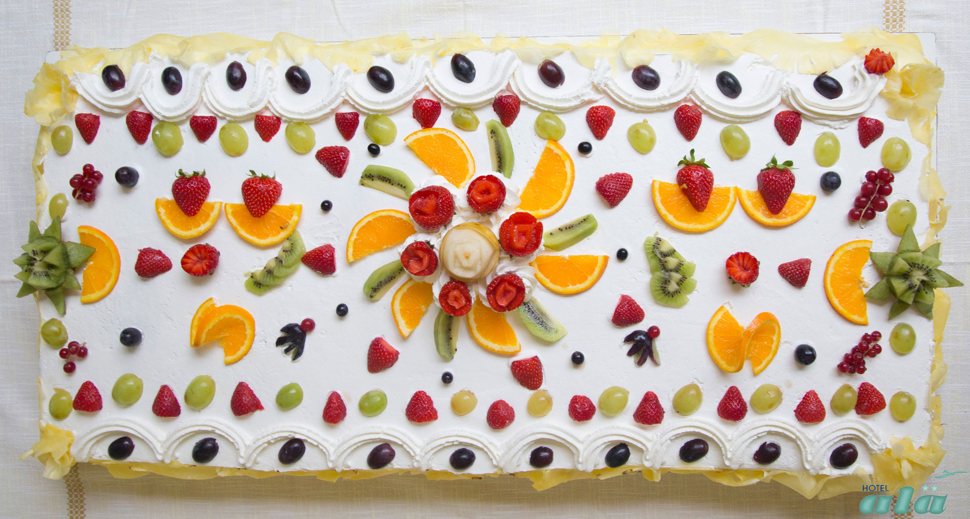 torta-di-frtutta-hotel-ala-riccione